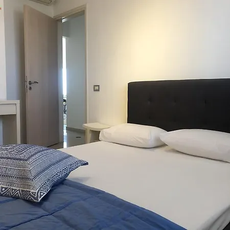 Designers Apt דירה לרנקה